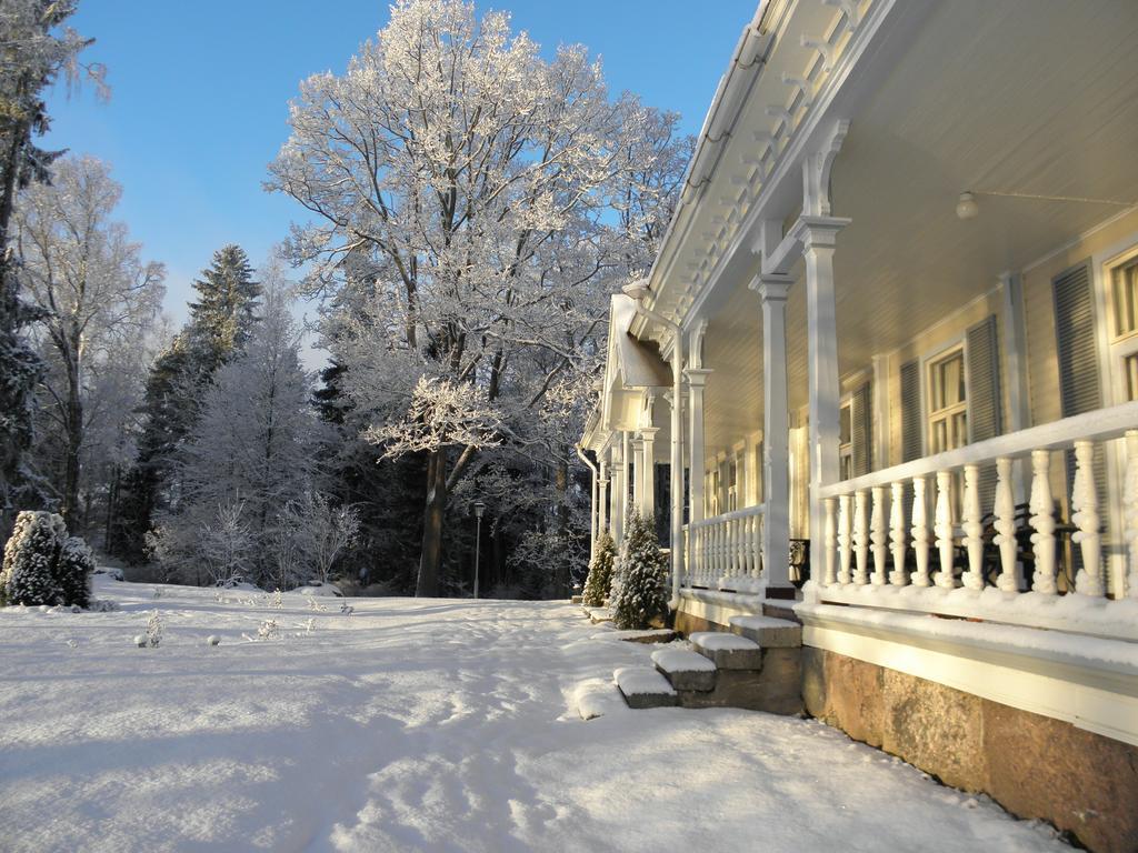 Bed and Breakfast Neitsytniemen Kartano Иматра Экстерьер фото